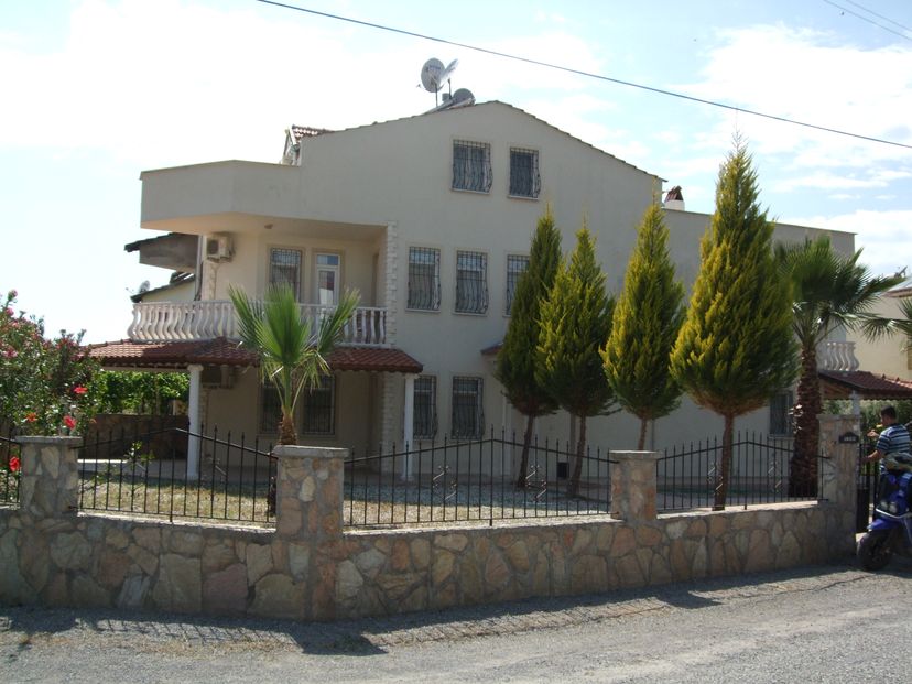 Villa in Turkey, Calis: old photo of house showing main verandah & shared balcony