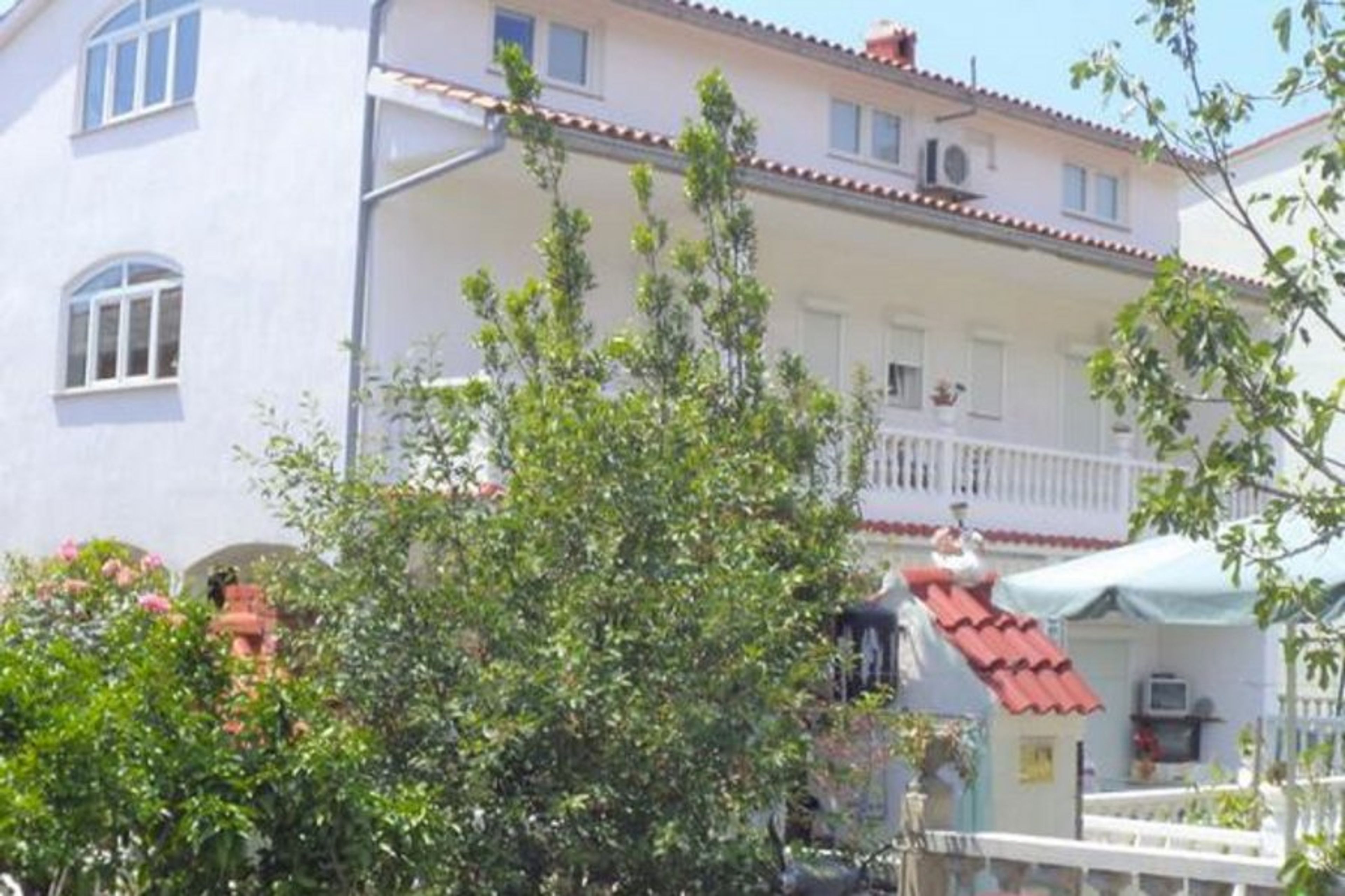 holiday house with two apartments