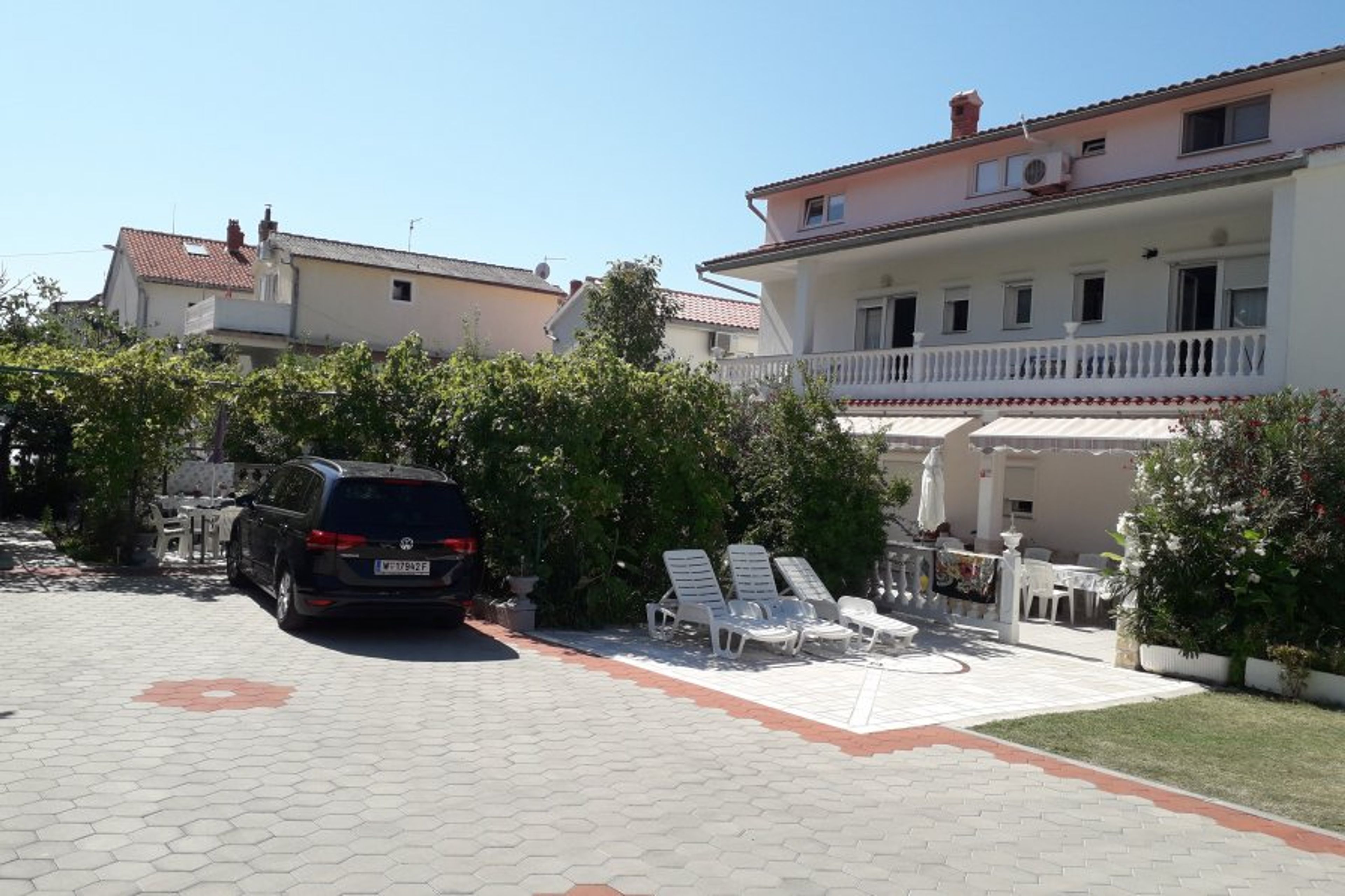 balcony apartment