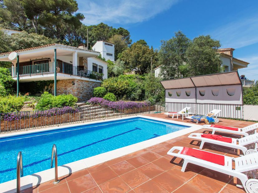 Villa in Urbanització Mas Mato, Spain