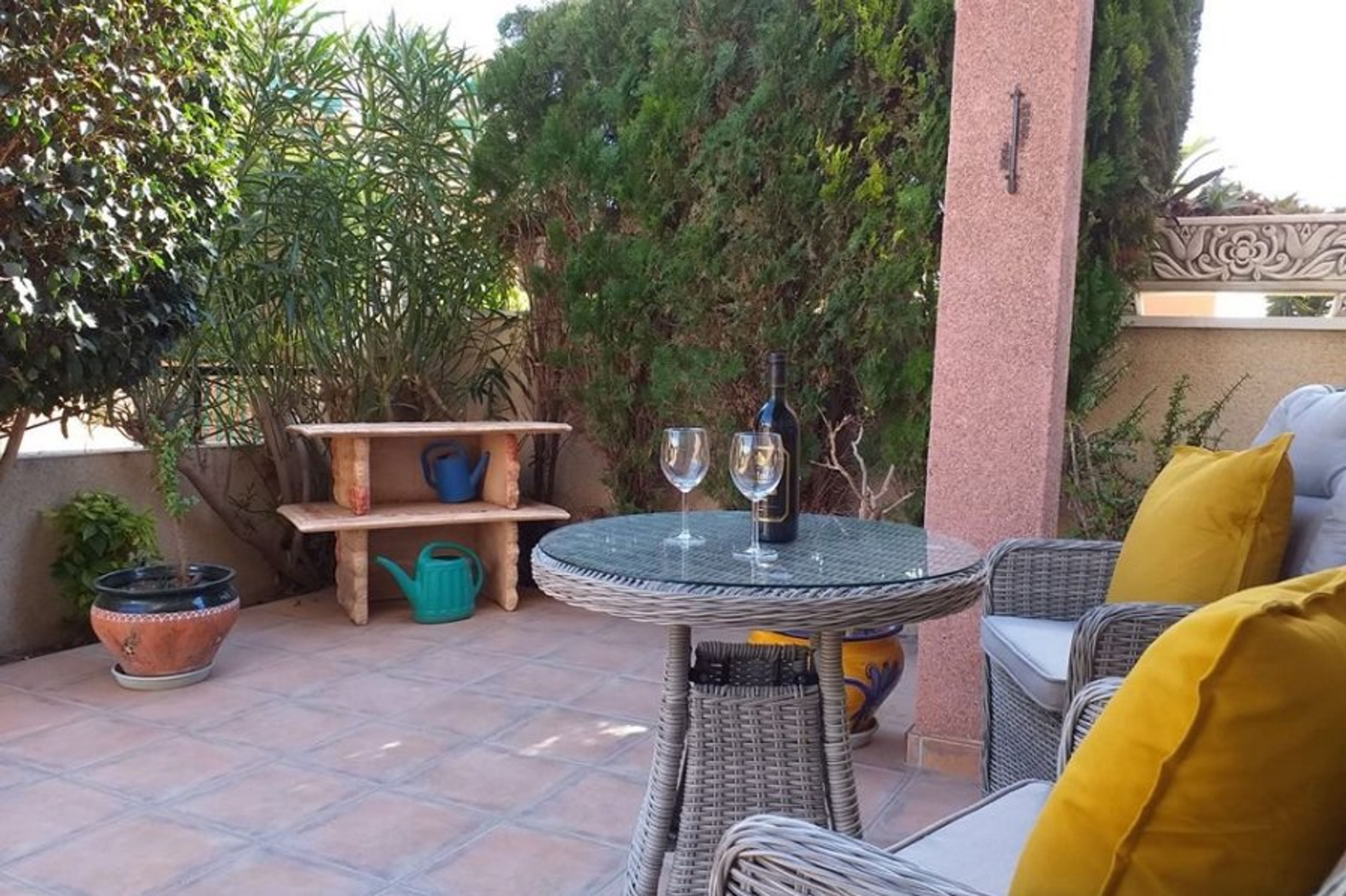 Front garden seating
