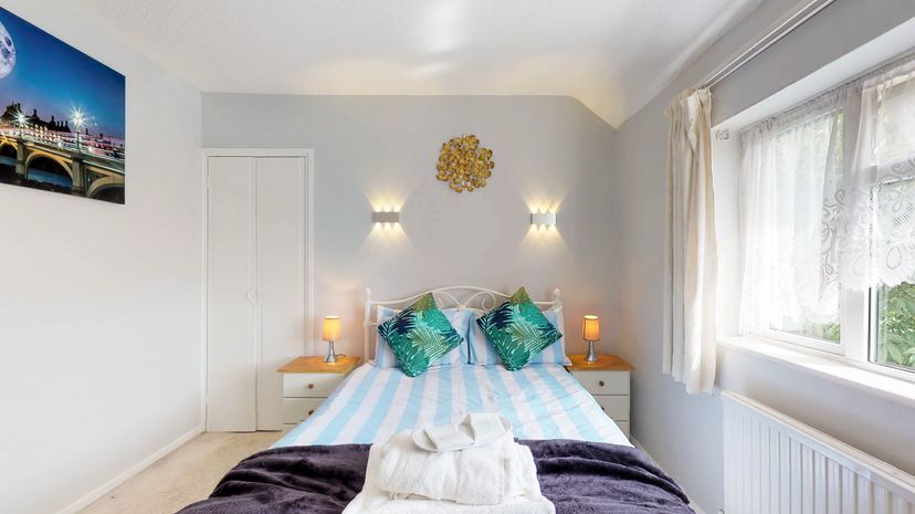 Town_house in Cray Valley West, London