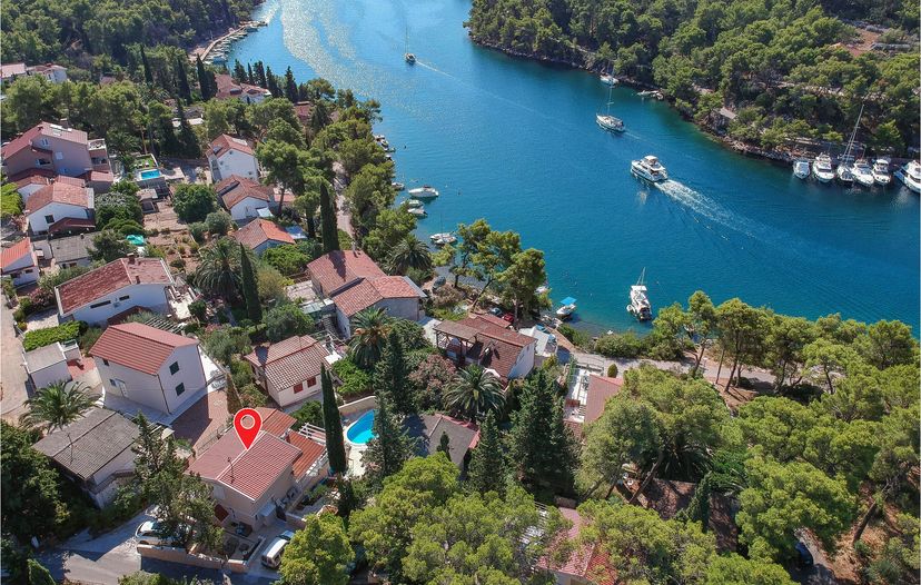 Villa in Croatia, Vrboska