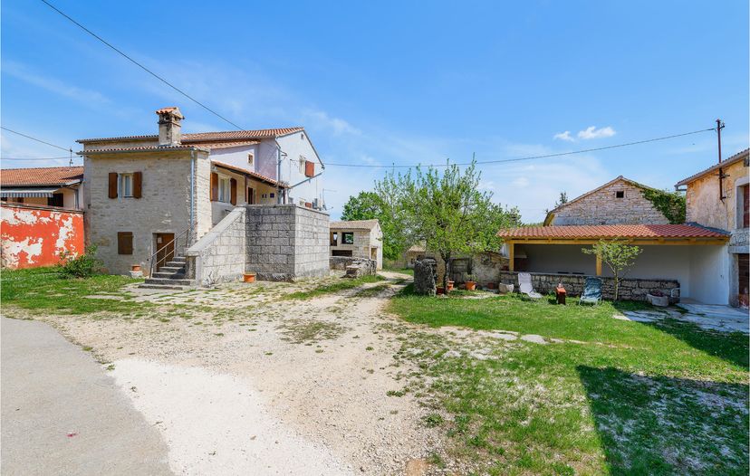 Villa in Bertoši, Croatia