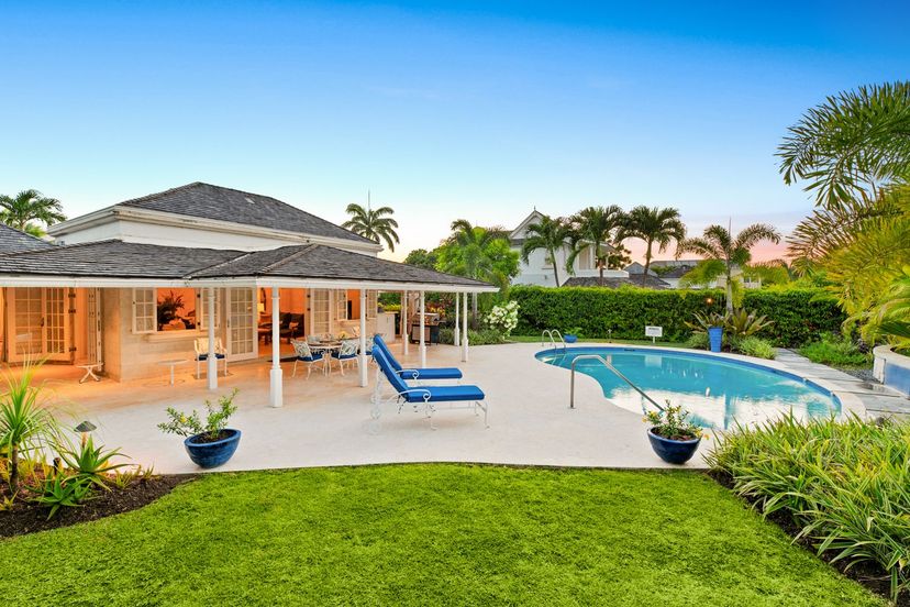 Villa in Holetown, Barbados