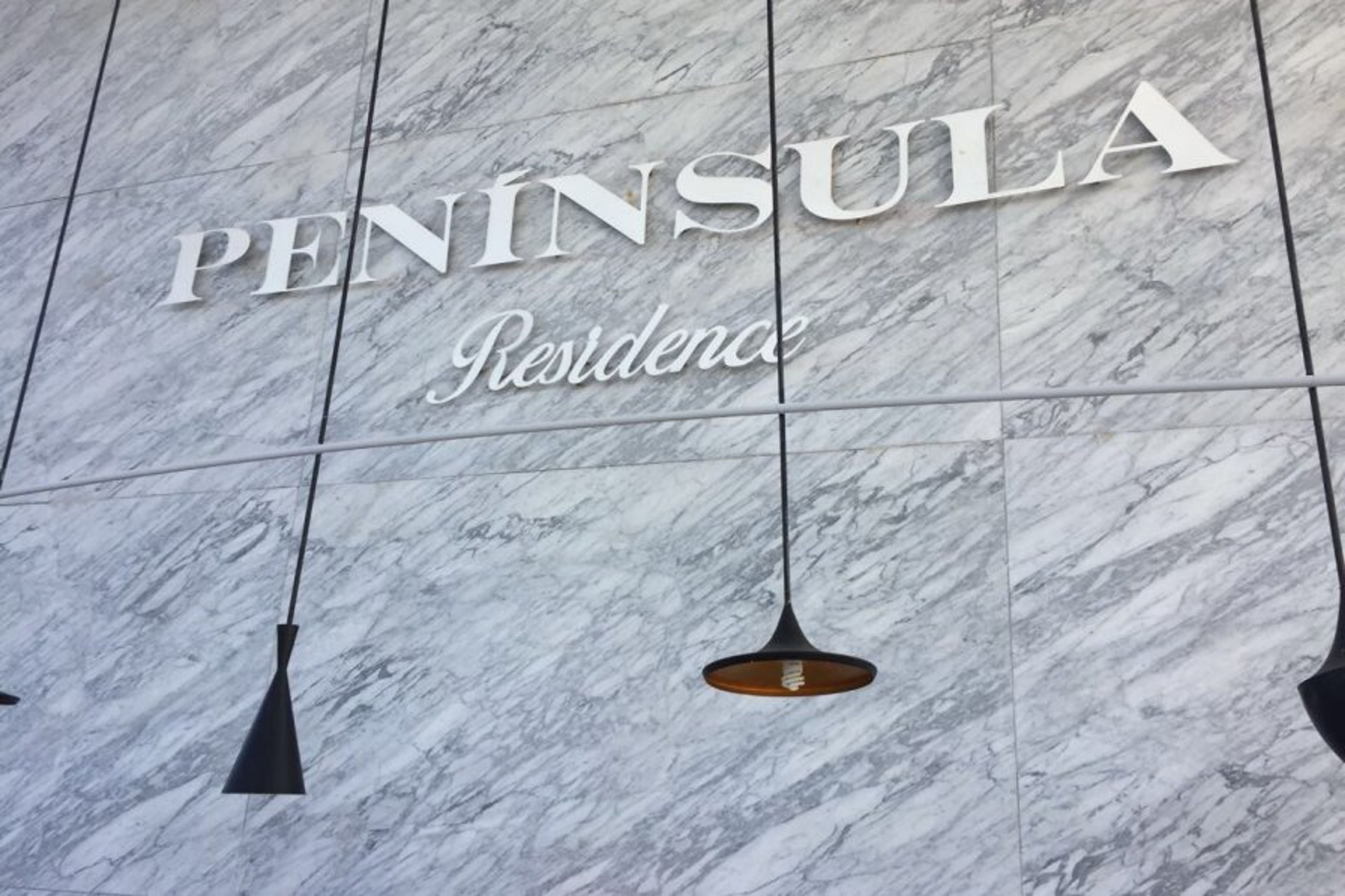 Grand entry to Peninula building