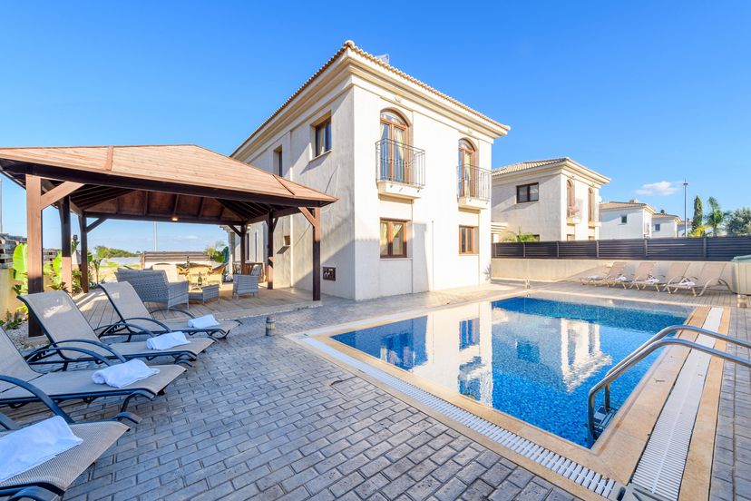 Villa in Paralimni, Cyprus