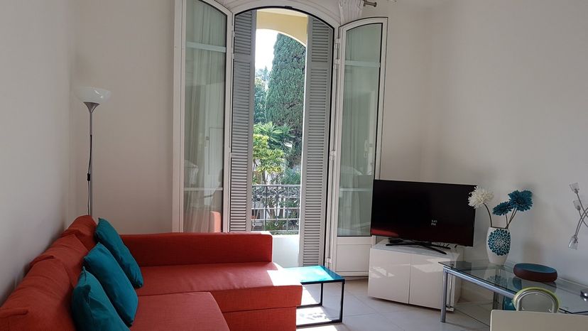 Apartment in Liberti-Albert 1er, the South of France