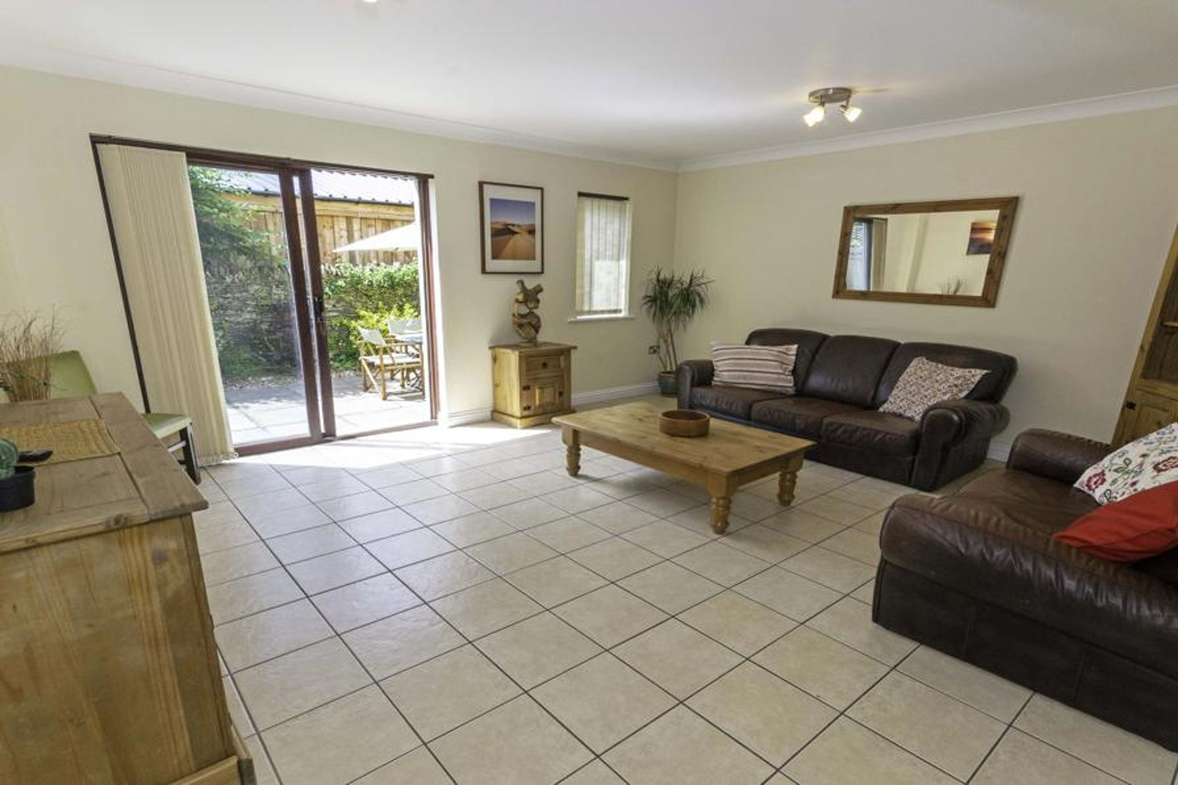 Large modern villa styled lounge in braunton
