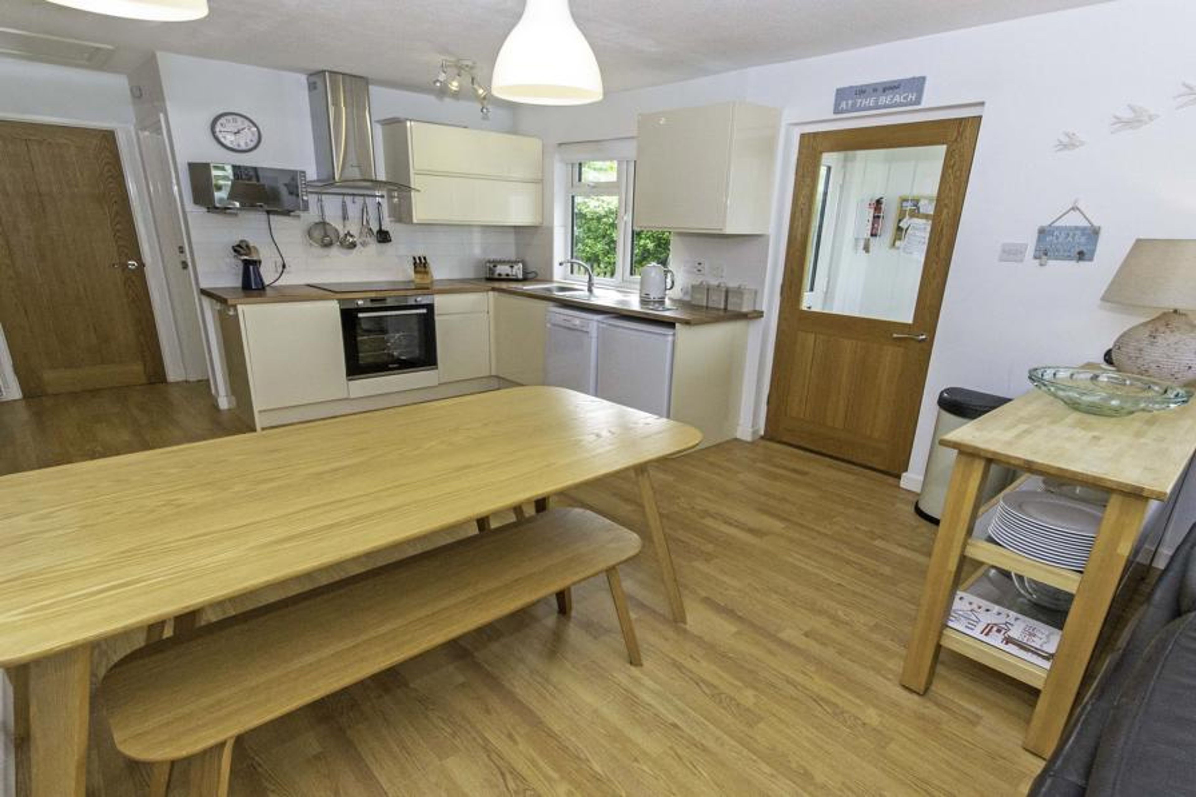Kitchen diner