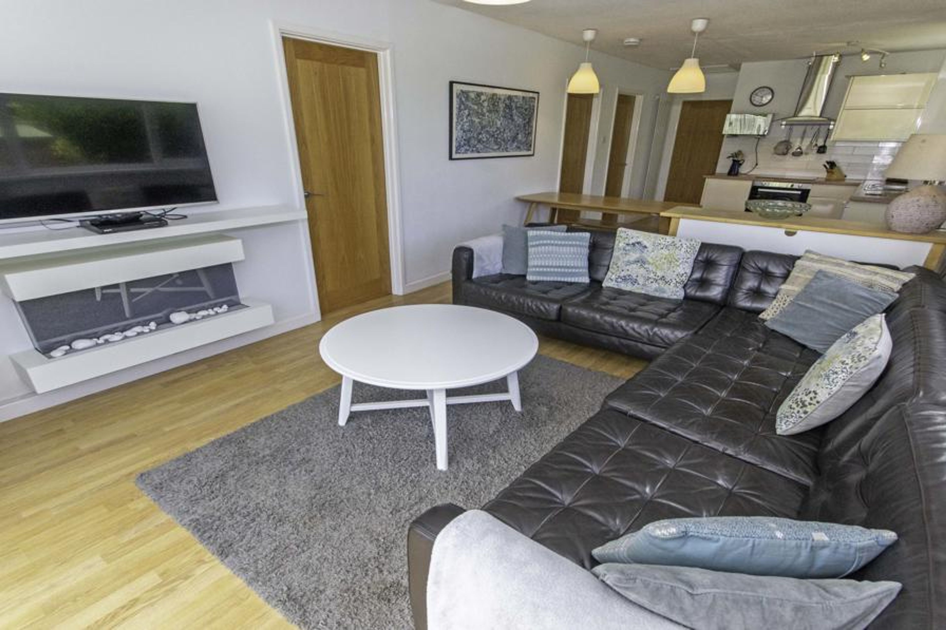 Spacious lounge seating with Media entertainment