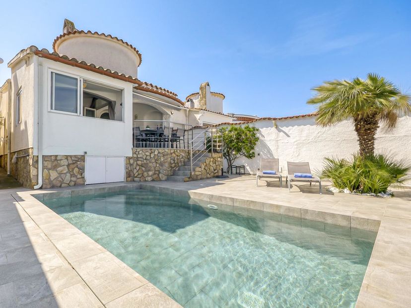 Villa in Empuriabrava, Spain