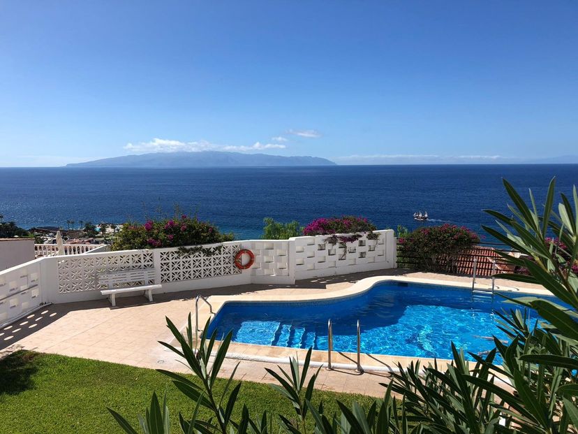 Villa in Acantilados de Los Gigantes, Tenerife