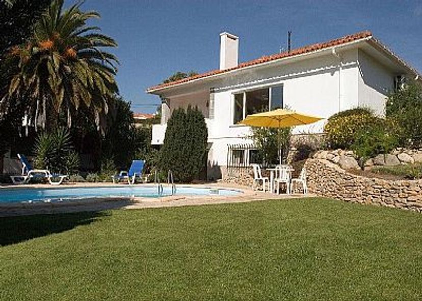 Villa in Galamares, Lisbon Metropolitan Area: Pool area