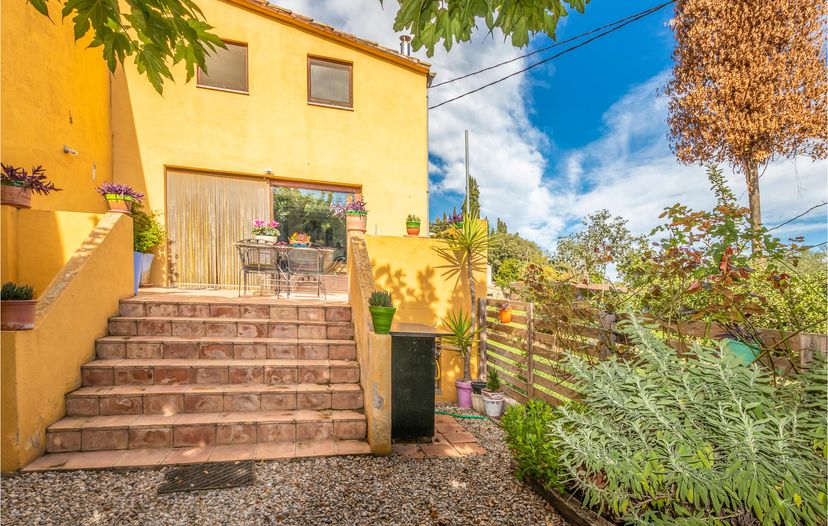 Villa in Galliners, Spain