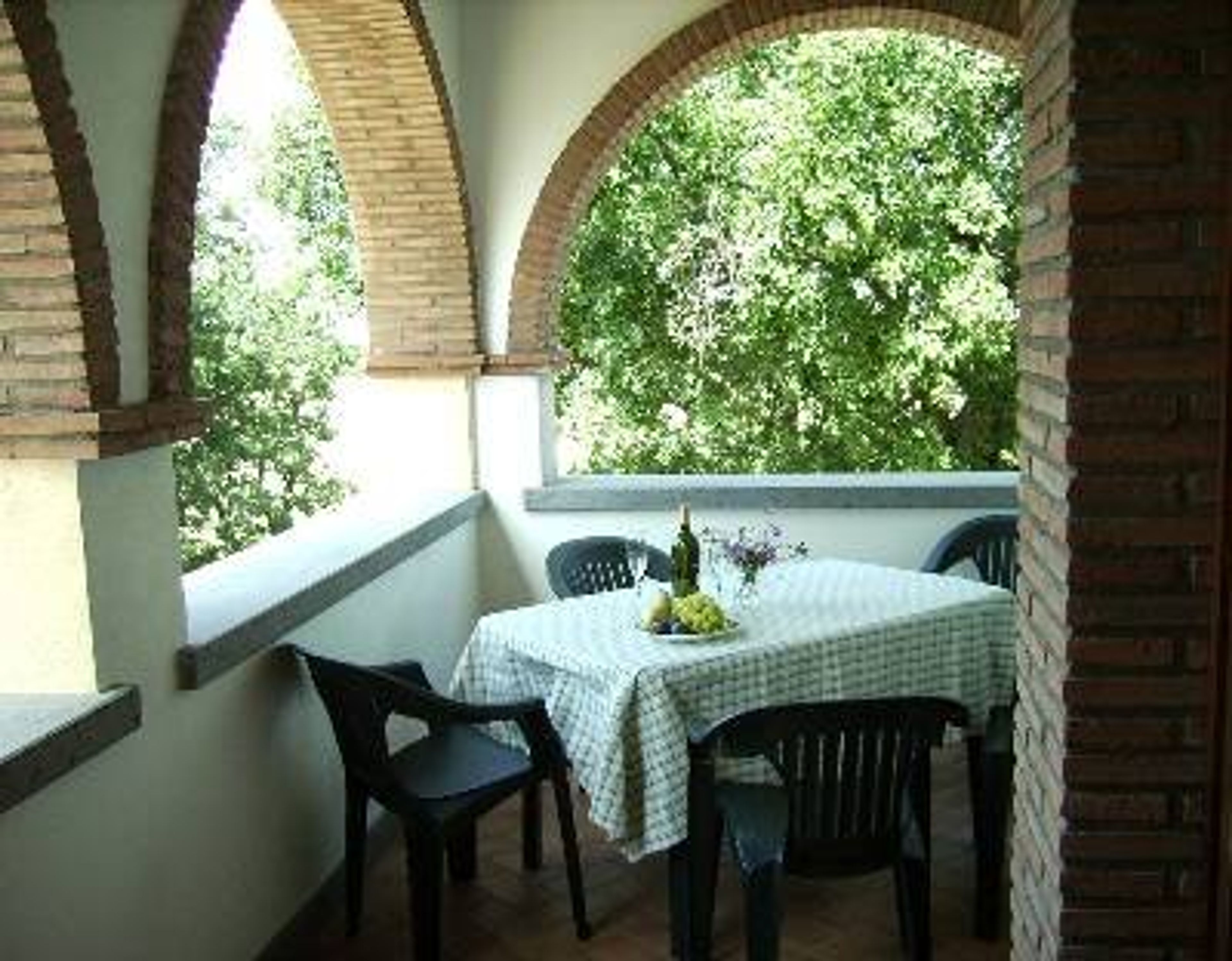 Balcony with breathtaking views of Lake Bolsena