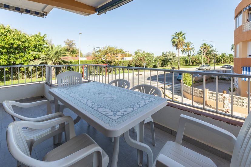 Apartment in Playa Oliva, Spain