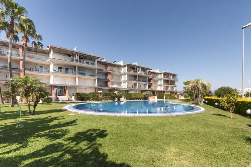 Apartment in Oliva, Spain