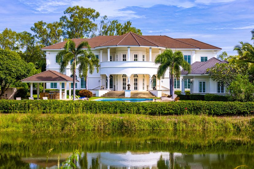 Villa in Prachuabkhirikhan, Thailand