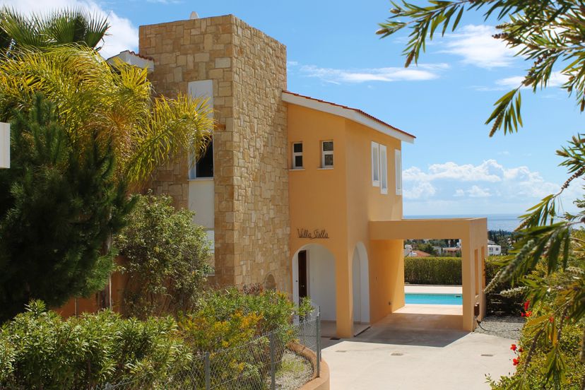 Villa in Peyia, Cyprus