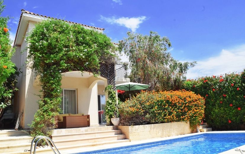 Villa in Peyia, Cyprus