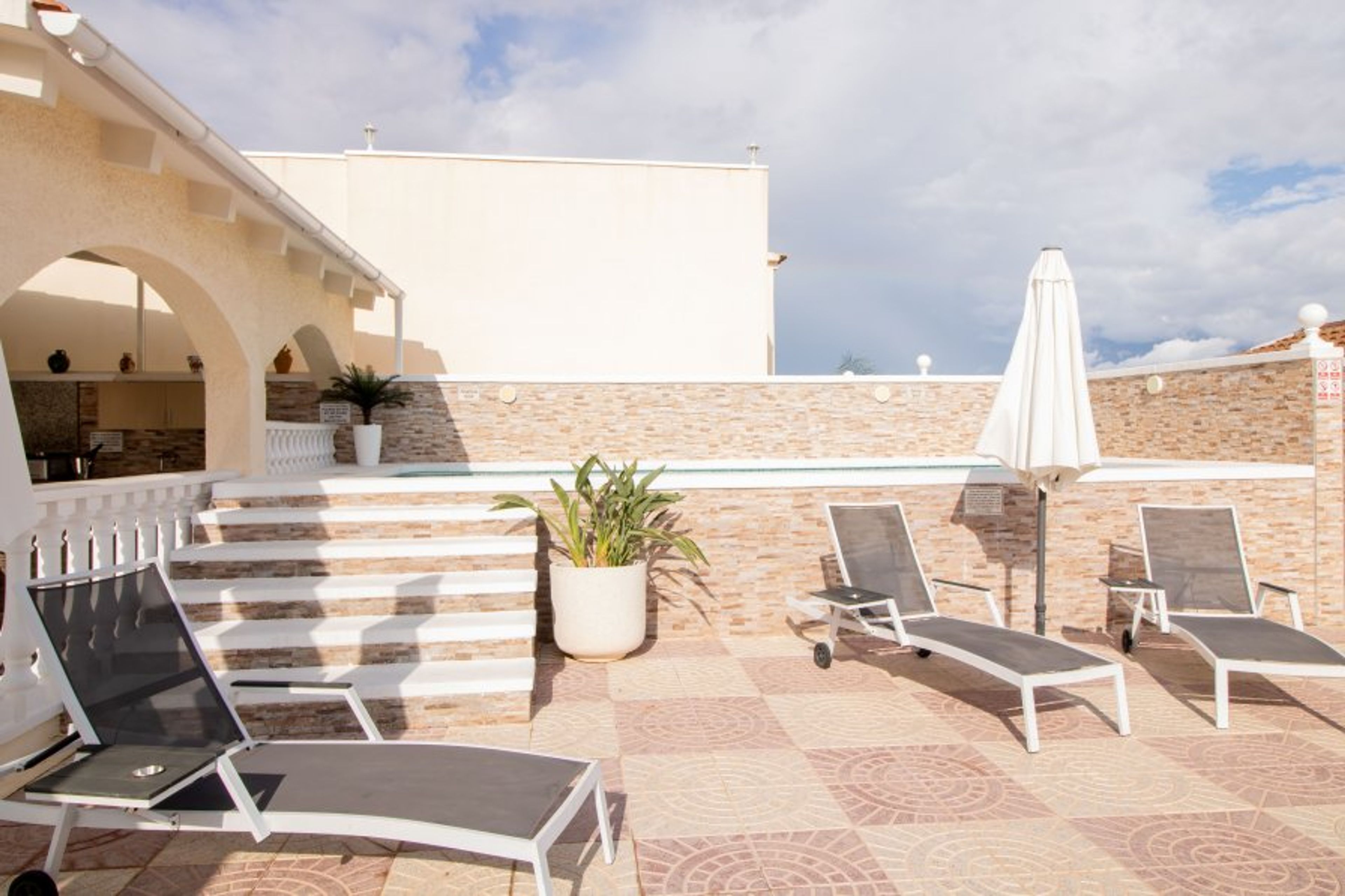 Sun Terrace & Pool
