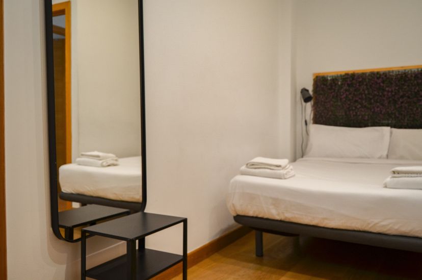 Apartment in Spain, Universidad