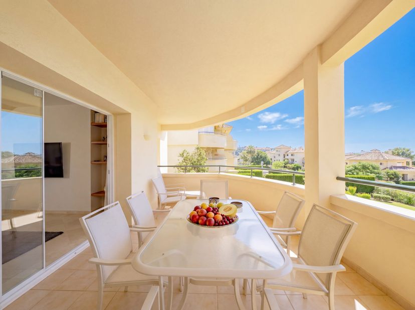 Apartment in Elviria, Spain