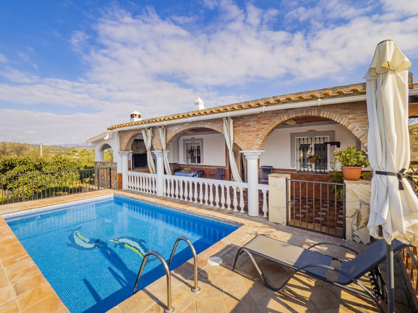 Cottage in Coín, Spain