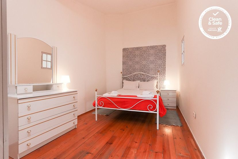 Studio_apartment in Encarnaçăo (Lisbon),  Metropolitan Area