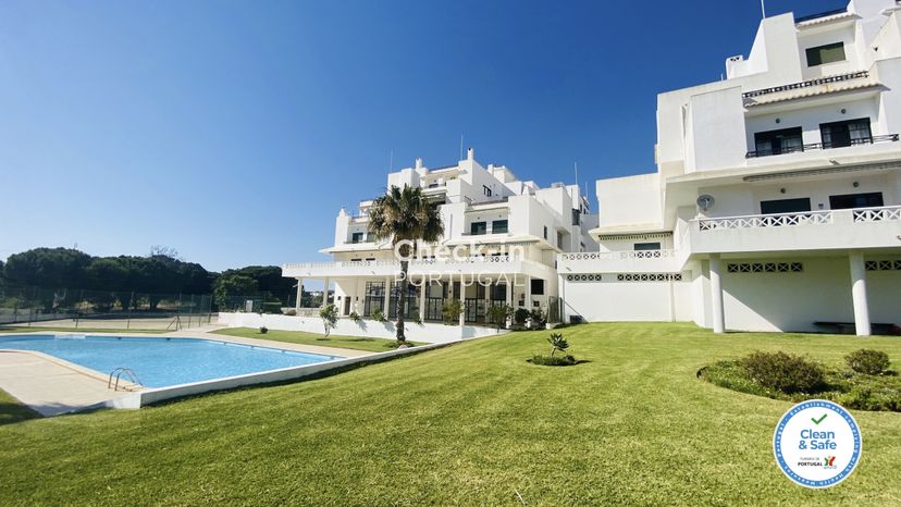 Apartment in Olhos de Água, Algarve