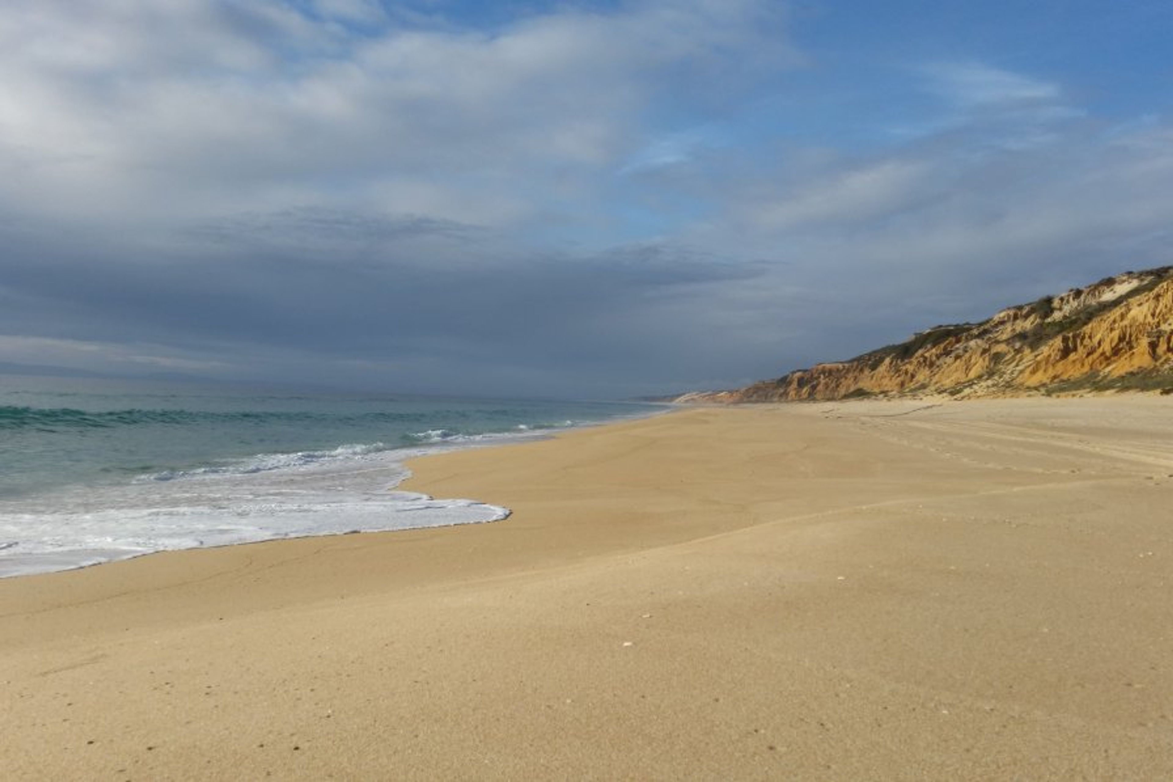 "Praia da Galé" - "Galé Beach"