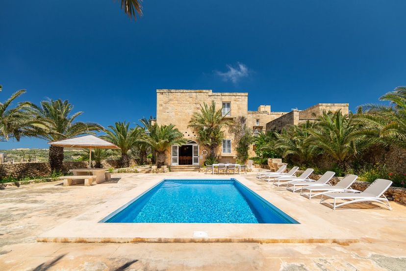 Villa in Xaghra, Malta