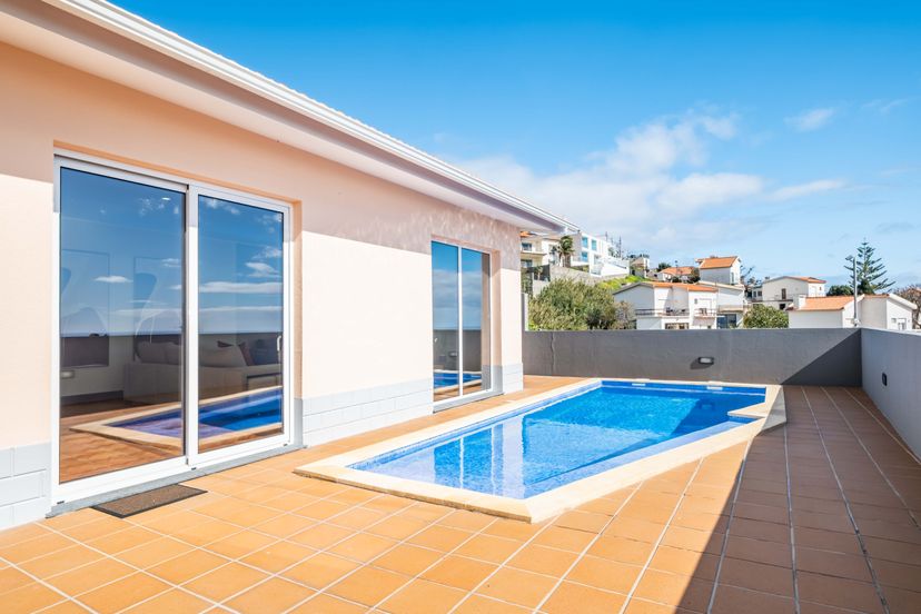 Villa in Săo Gonçalo, Madeira