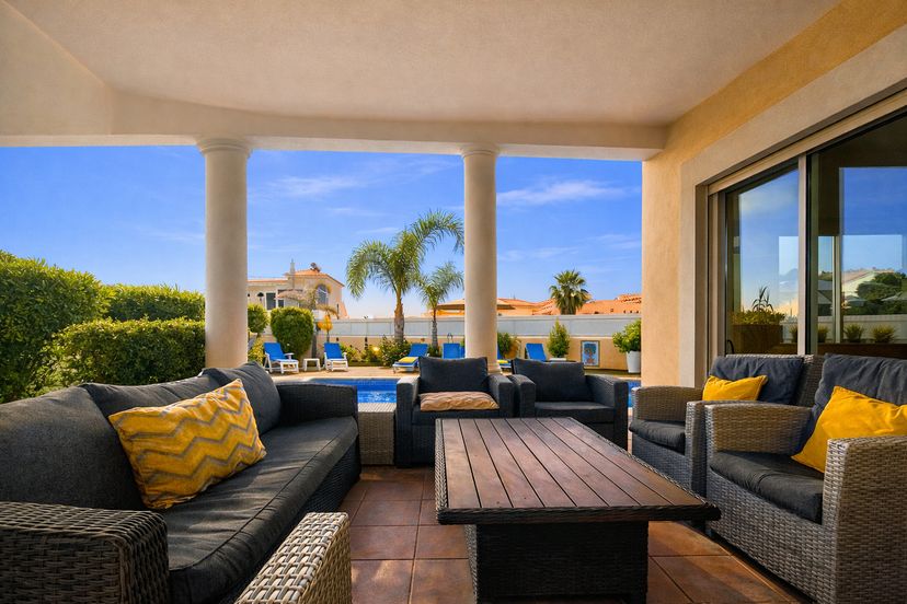 Villa in Galé, Algarve