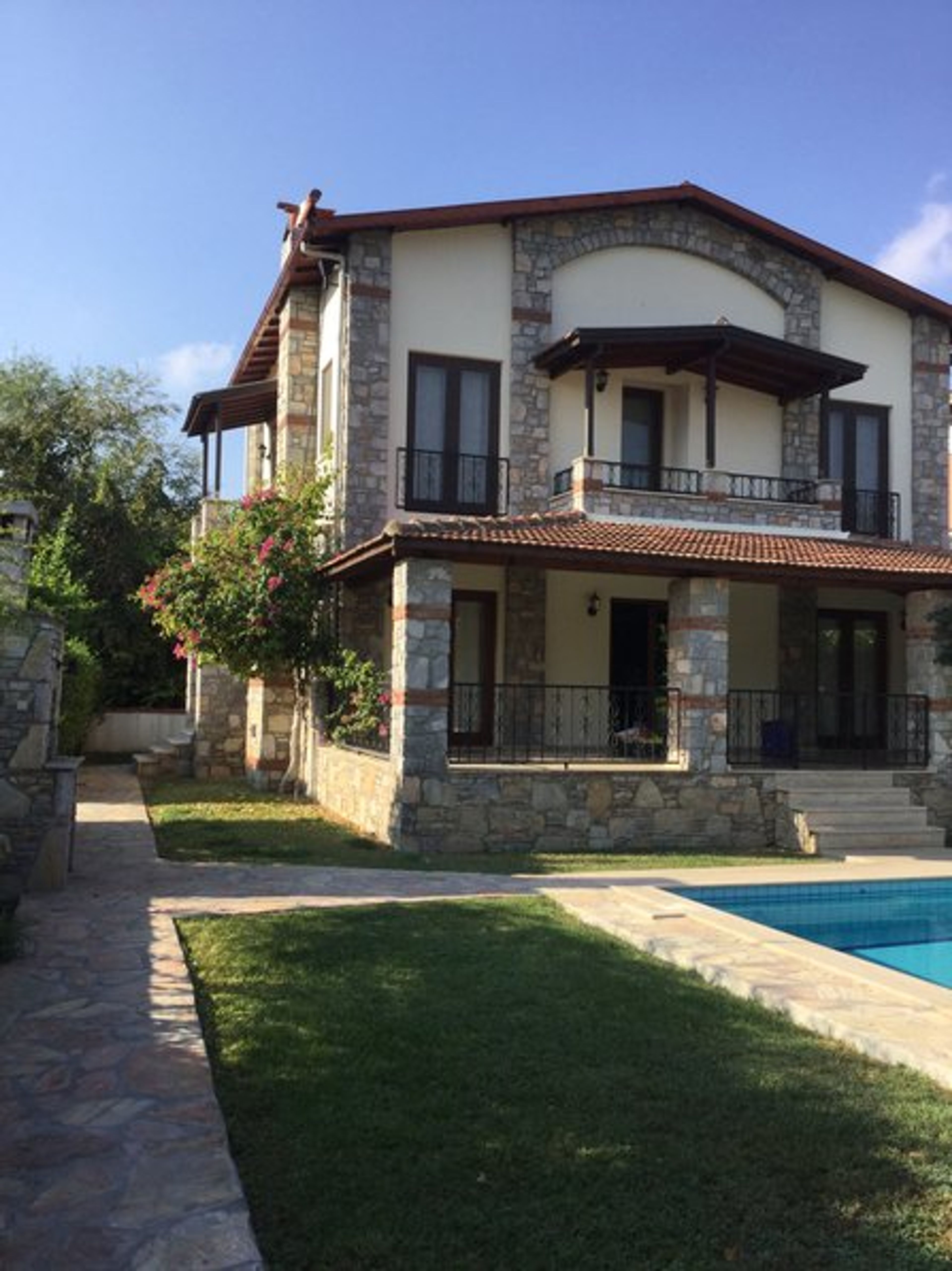 Villa Yalıçapkını