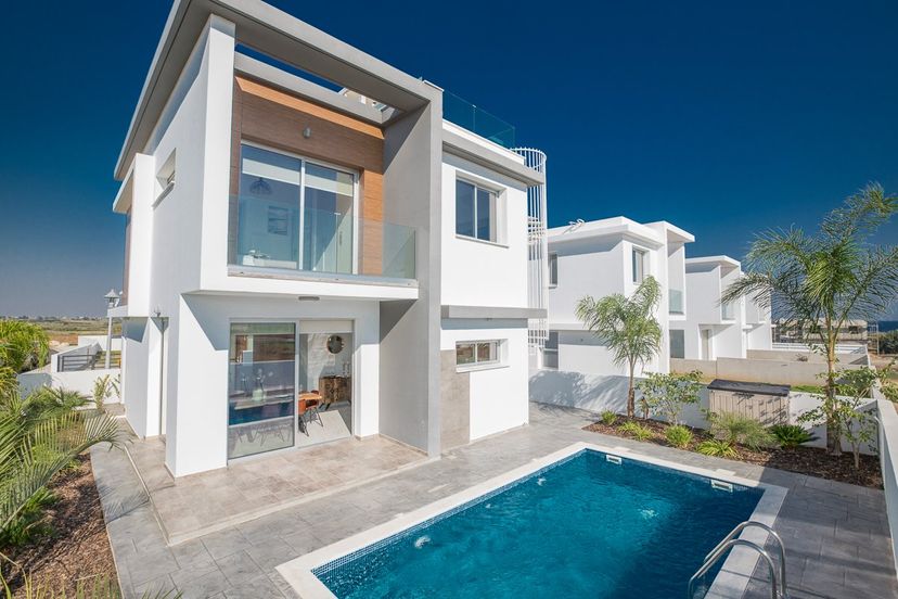 Villa in Paralimni, Cyprus