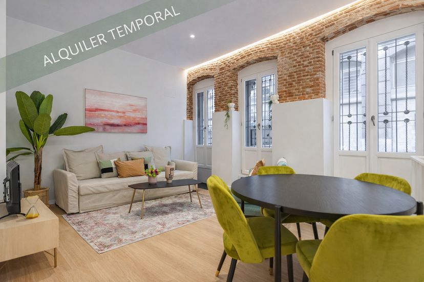 Apartment in Acacias, Spain