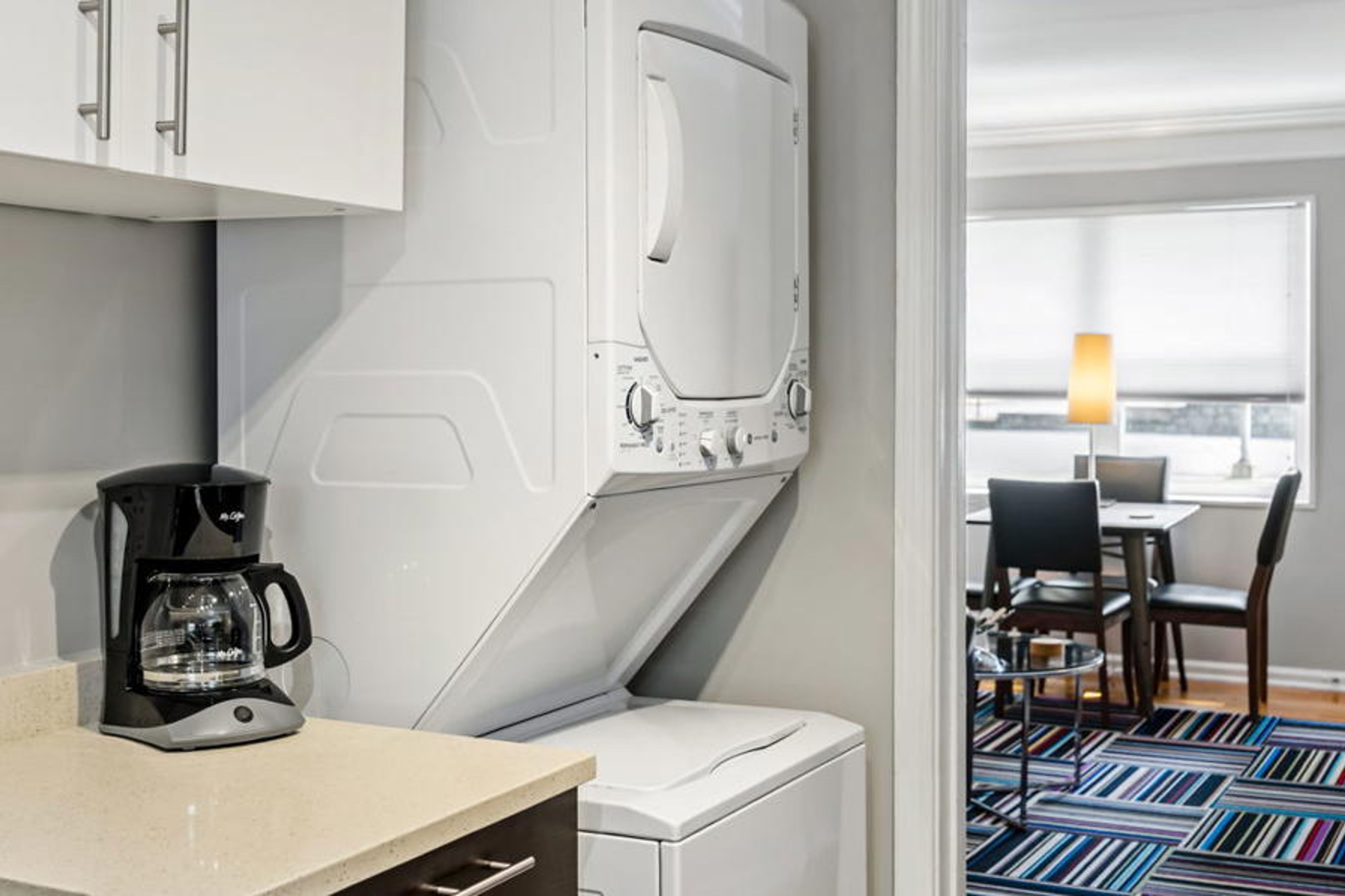 Brookwood Courtyard Condos - with Washer Dryer and Dishwasher