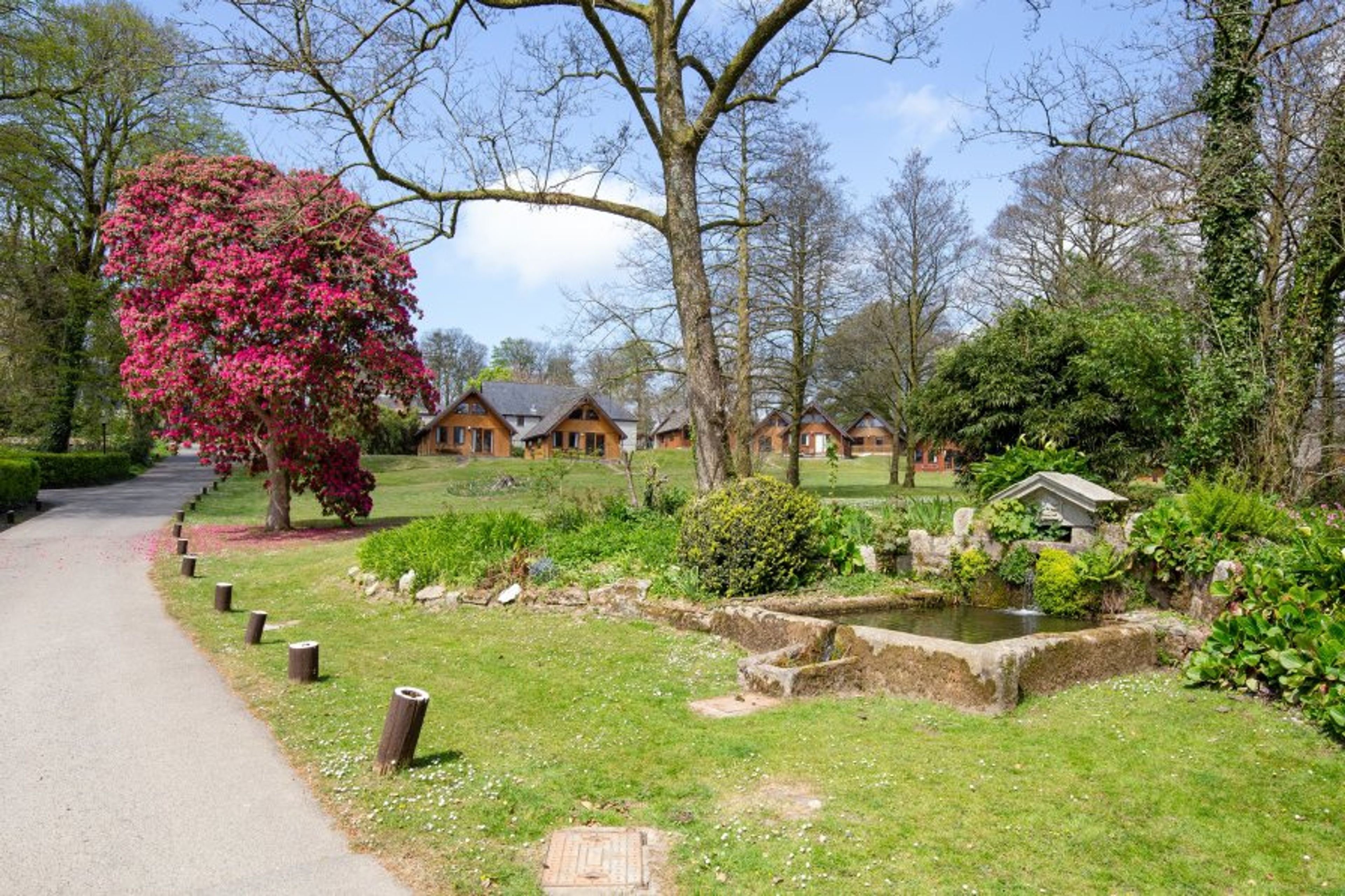 Hengar Manor Country Park
