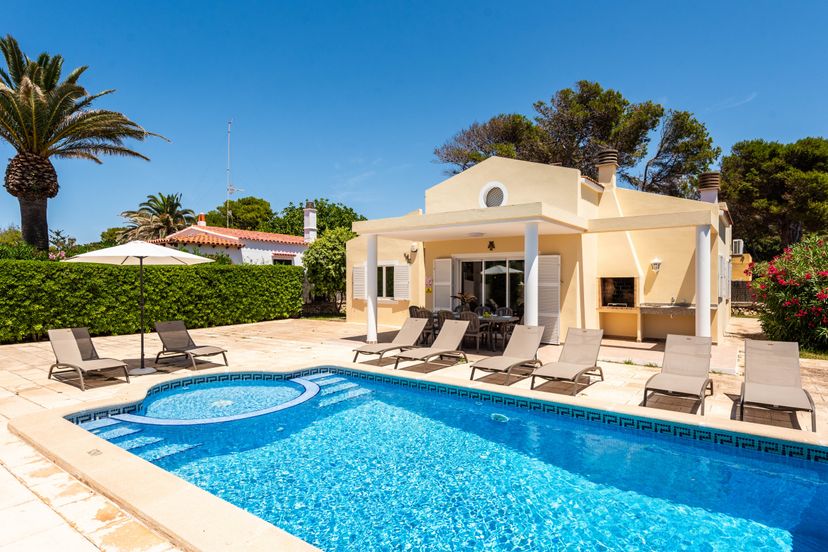 Villa in Cala Blanca, Menorca