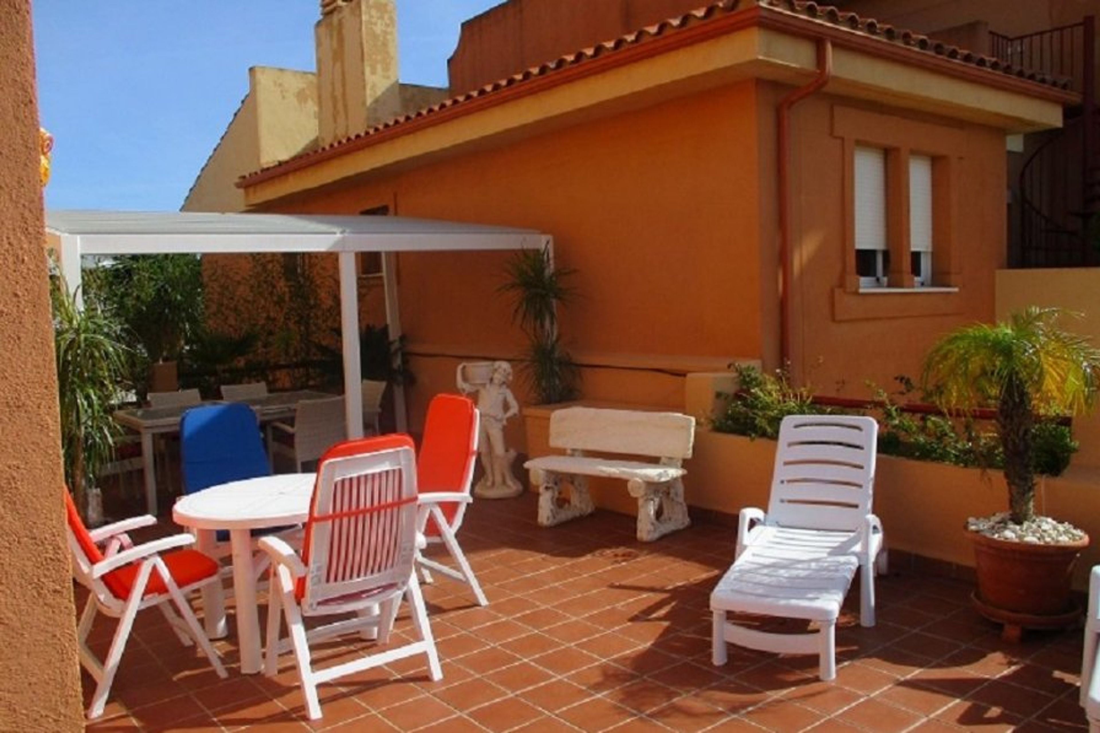 Terrace (BBQ not shown)
