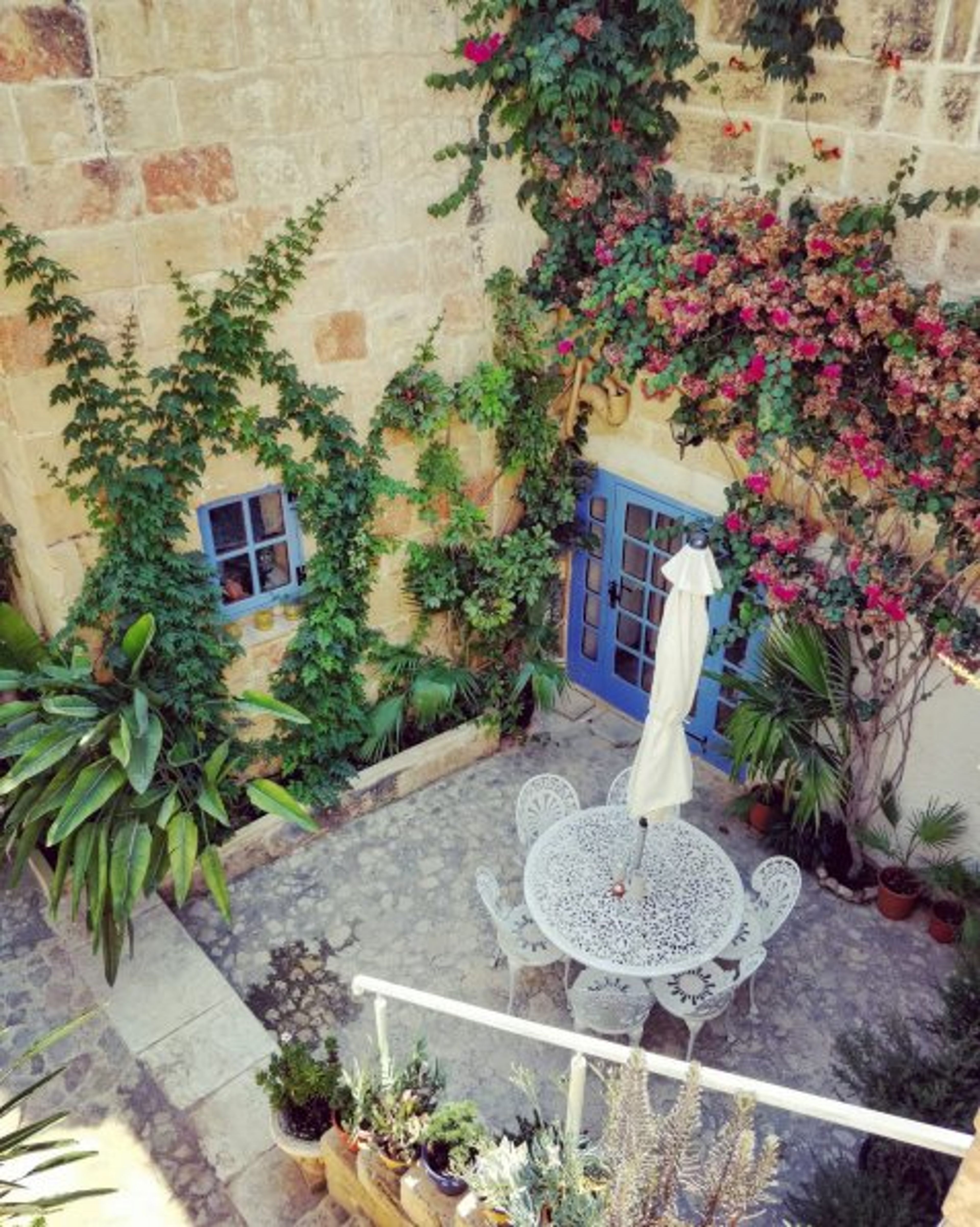 Al Fresco dining area