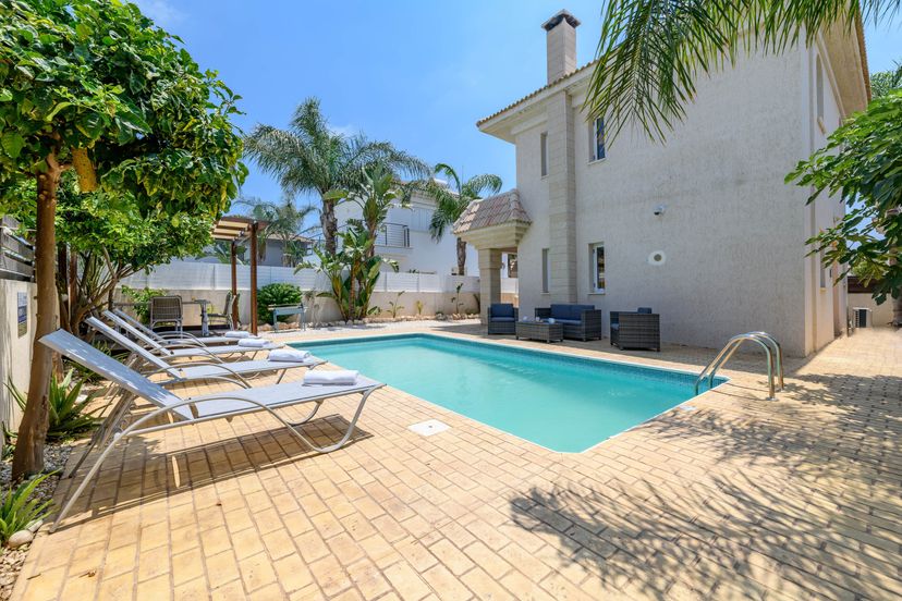 Villa in Kapparis, Cyprus