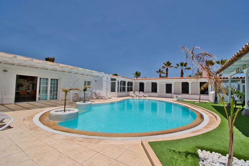 Villa in Golf del Sur, Tenerife