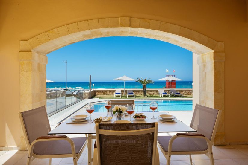Villa in Greece, Retimno