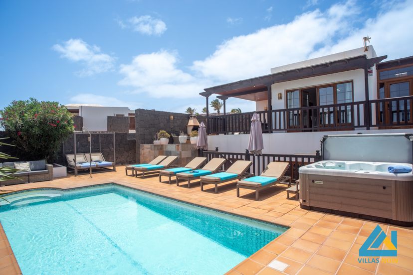 Villa in Spain, Playa Blanca