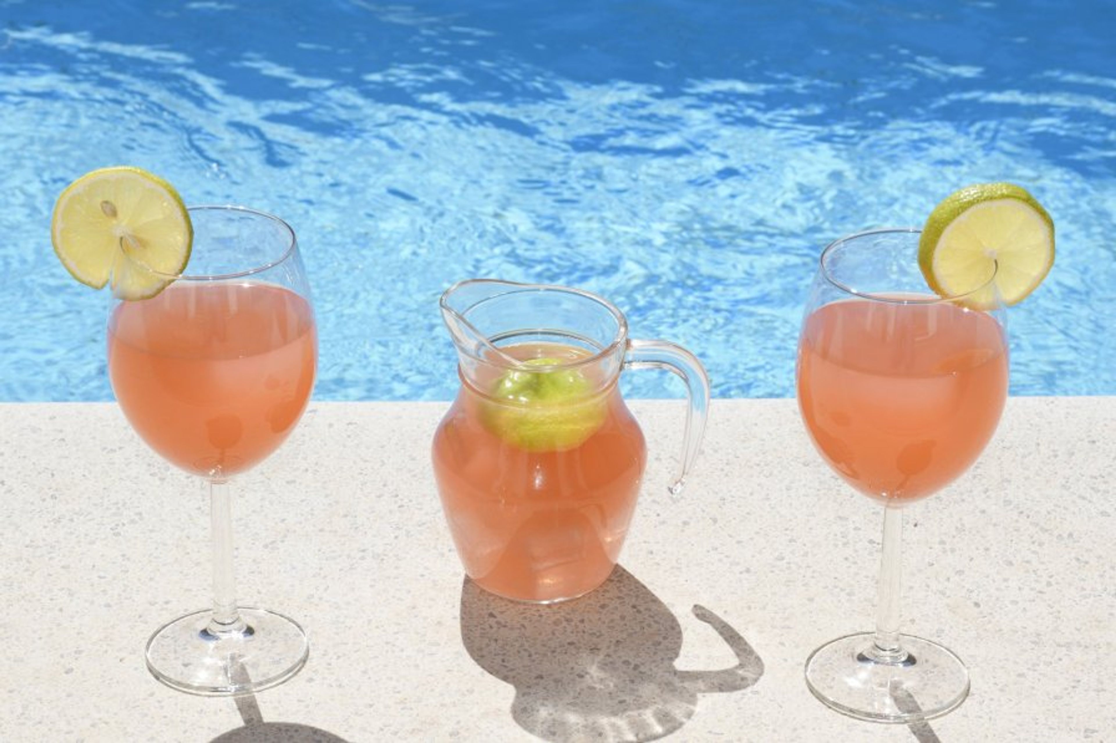 a good moment of relaxation by the swimming pool