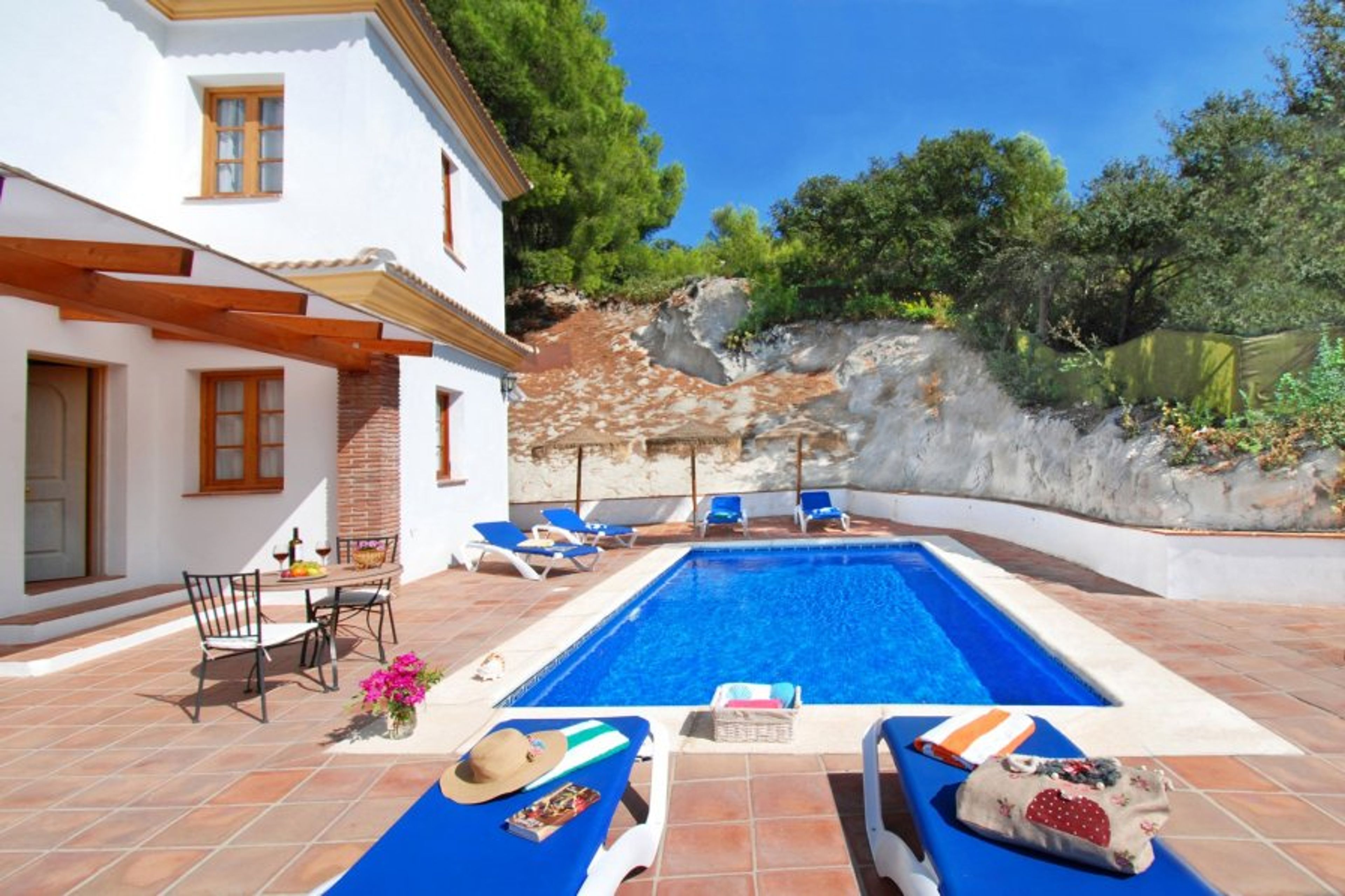 Villa Los Pinos!