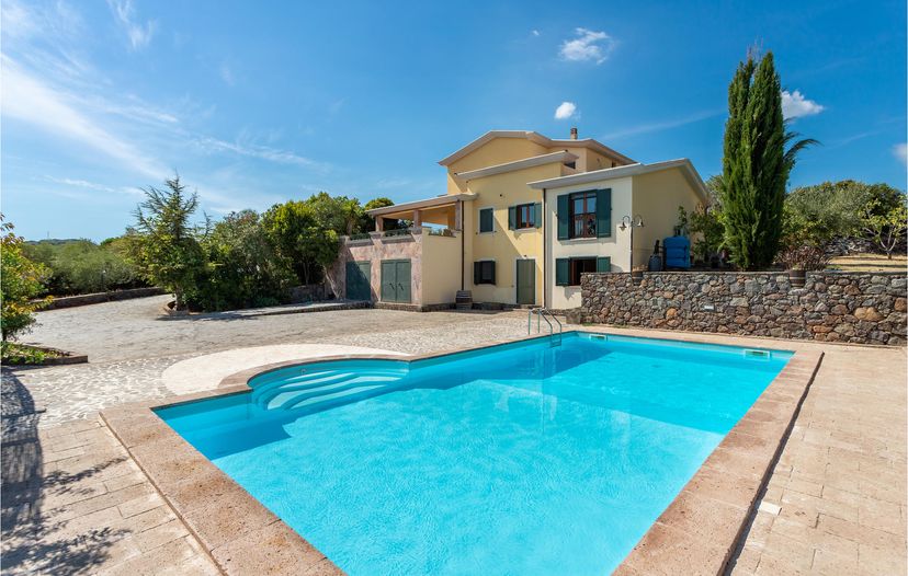 Villa in Bosa, Sardinia